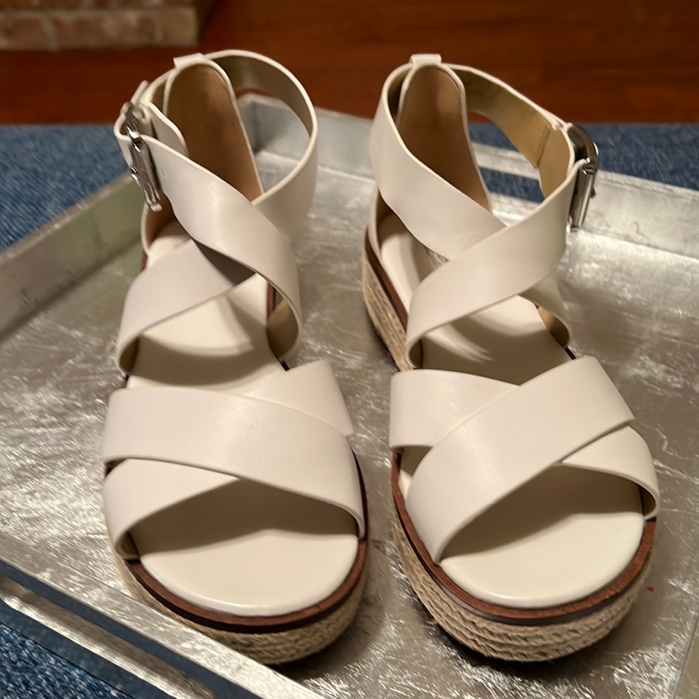 Michael Kors Sandals, white, size 6.5, great condition, new / unused